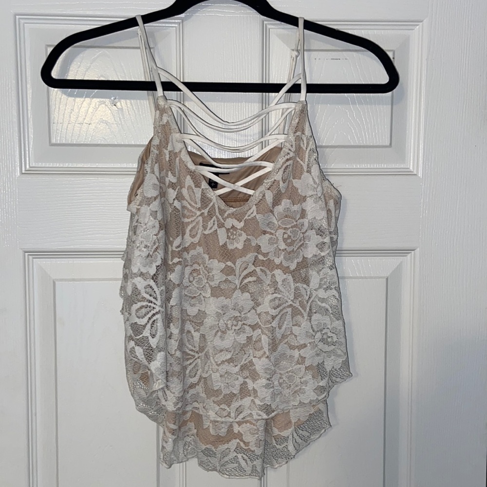 Women’s lace tank top